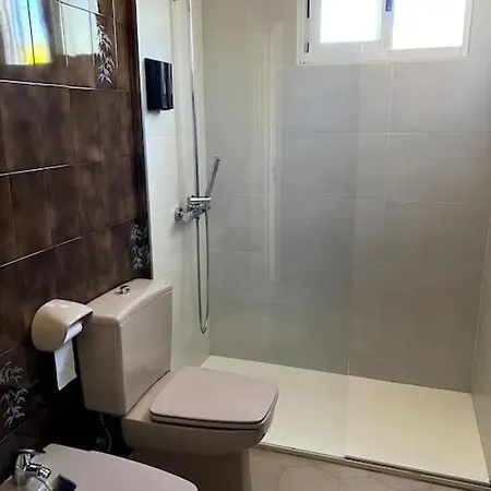 4 Habitaciones, Jardin Y Vistas Al Mar Apartmán *