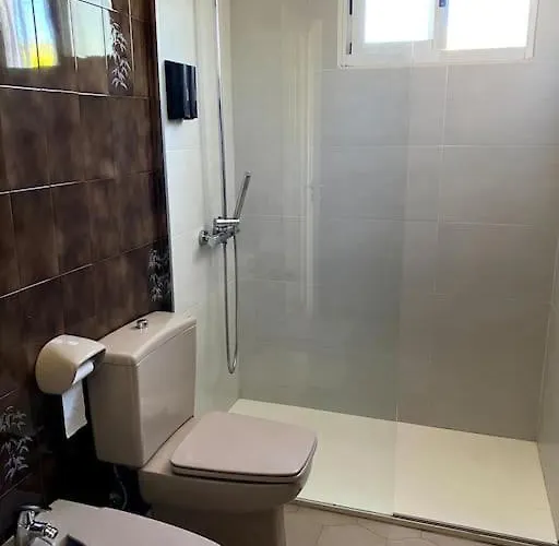 4 Habitaciones, Jardin Y Vistas Al Mar Appartement *